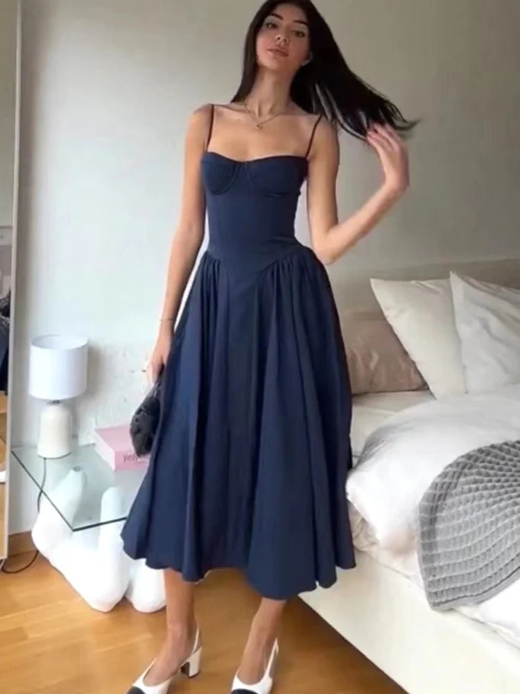 Vestido Elegância Minimal